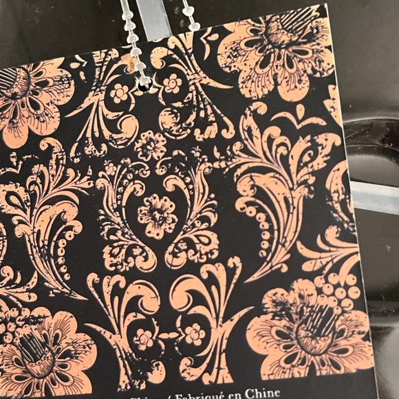 Skeleton Platter and Appetizer Platters (5 pieces - 100% Melamine-new) (party s) - Picture 6 of 11